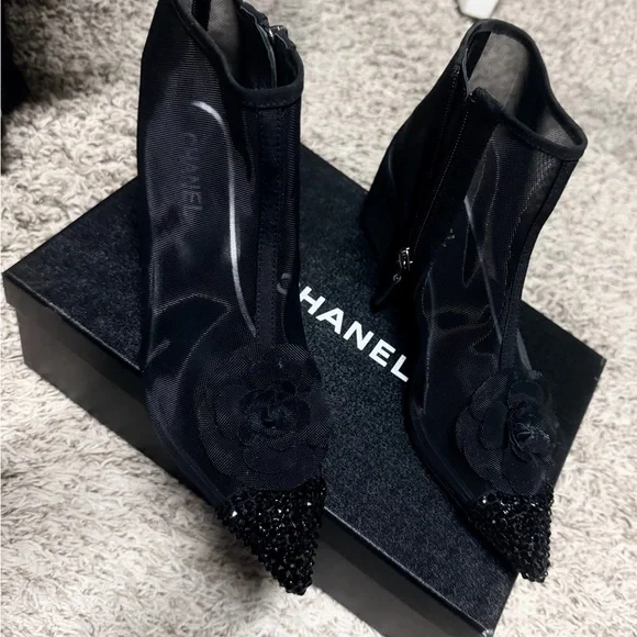 Chanel Camelia Black Swarovski Mesh Pointed Booties 38 - Picture 2 of 7